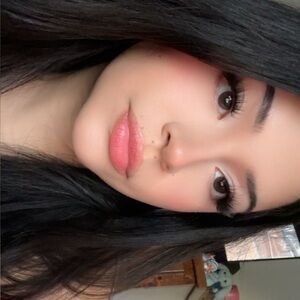 Meet your Posher, Xochitl